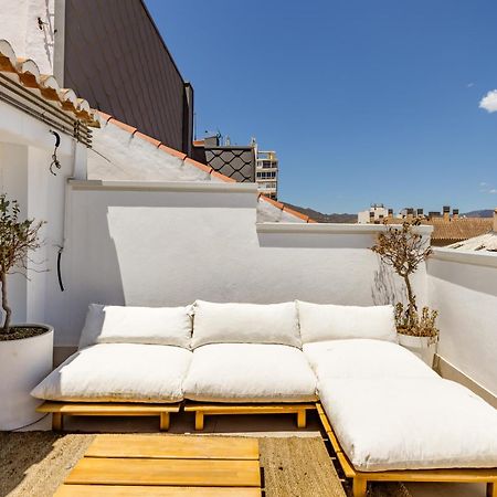 Atarazanas Suite, Atico Con Terraza Malaga Luaran gambar