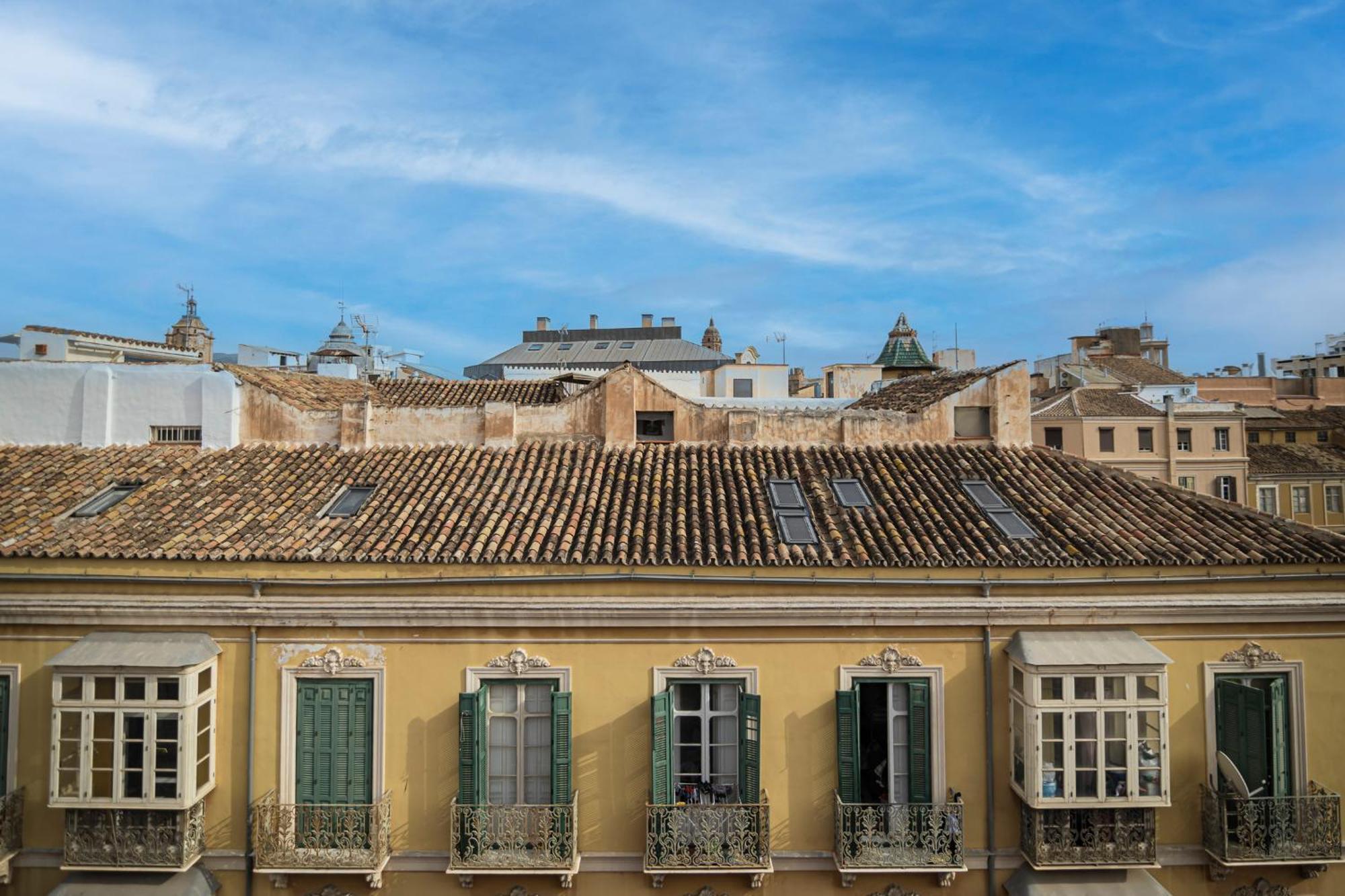 Atarazanas Suite, Atico Con Terraza Malaga Luaran gambar