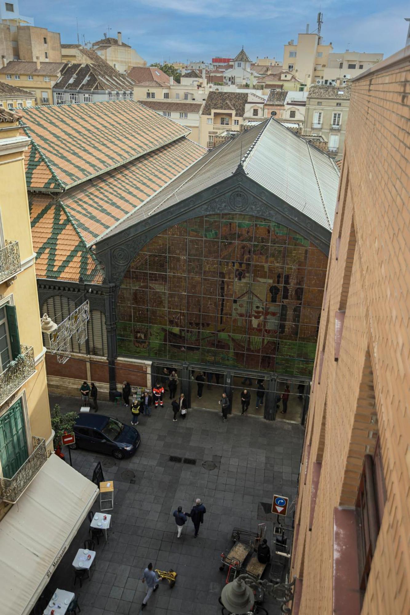 Atarazanas Suite, Atico Con Terraza Malaga Luaran gambar