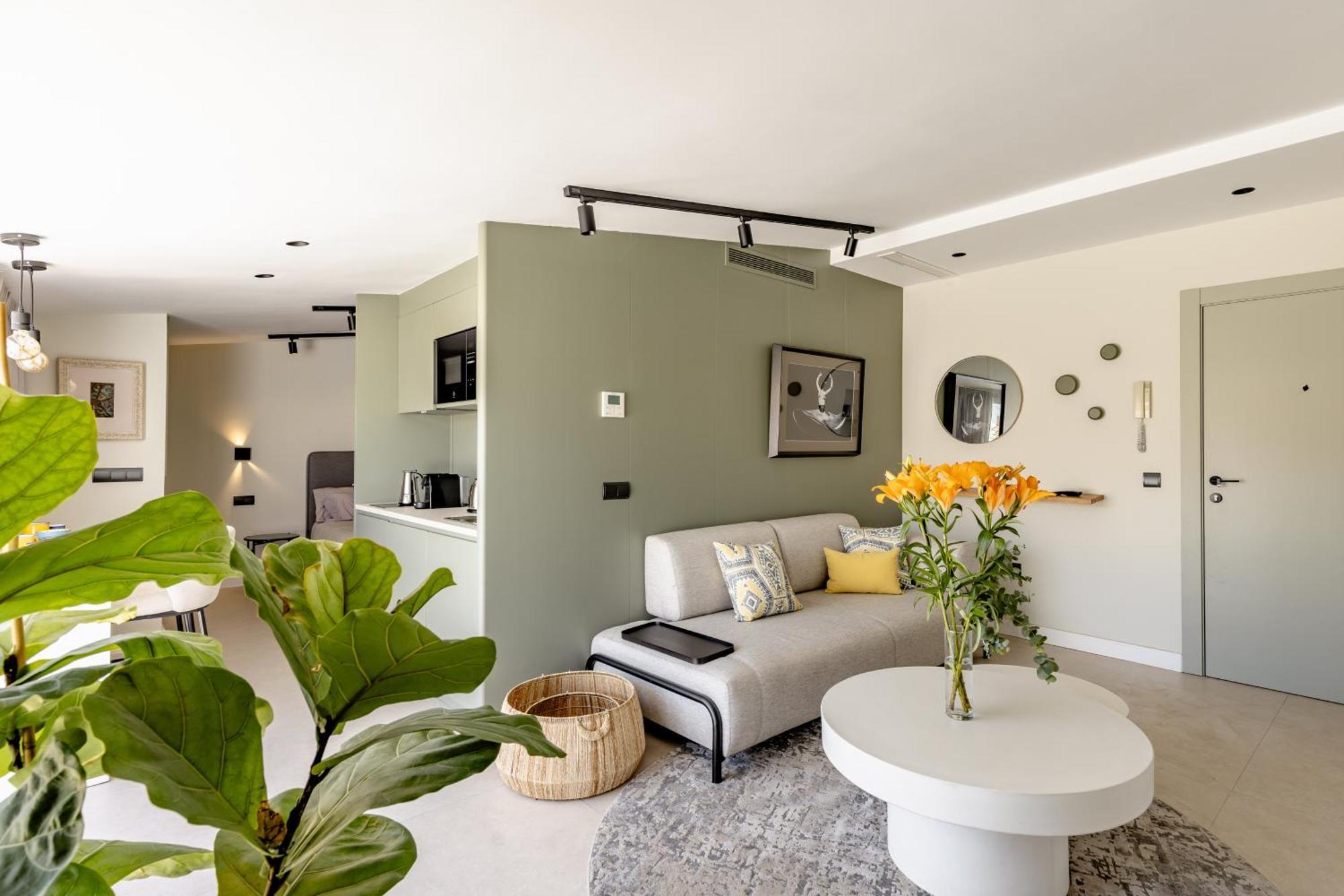 Atarazanas Suite, Atico Con Terraza Malaga Luaran gambar