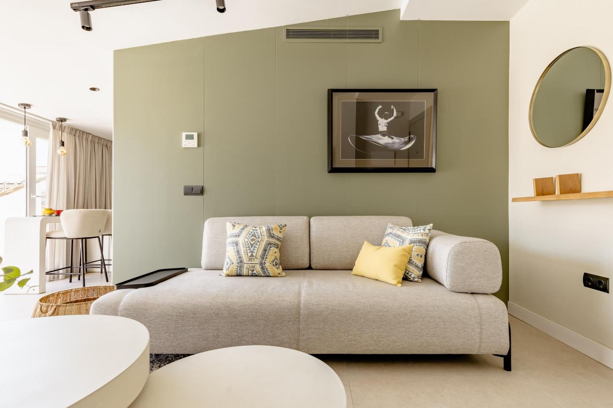 Atarazanas Suite, Atico Con Terraza Malaga Luaran gambar
